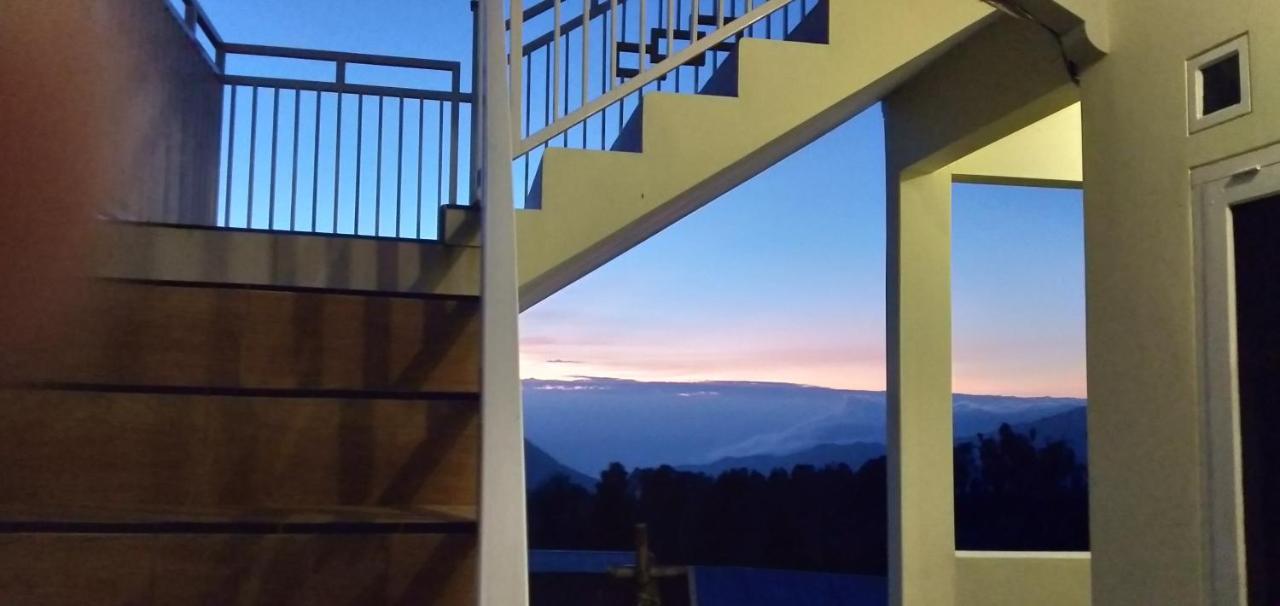 Bromo Otix Guest House Exterior photo